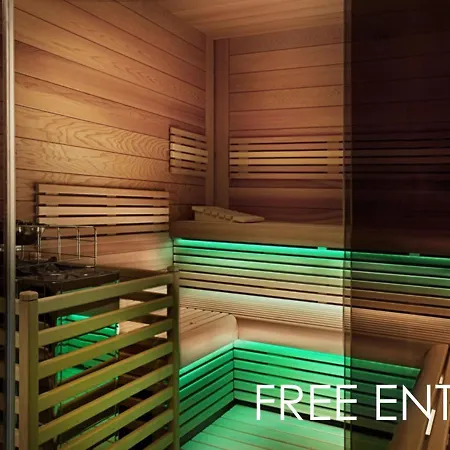Free Wellness & Multimedia - Snidane S Donaskou Na - Zdarma Vstup Do Wellness, Virive Vany, Solna Sauna, Finska Sauna, Parni Sauna, Masaze, Playstation 5 A Hry, Moderni Vybaveni, Vybaveni Pro Deti, Sklep, Terasa, Parkovani Zdarma