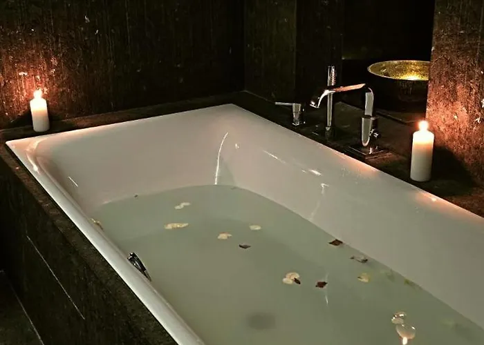 Free Wellness & Multimedia - Snidane V Cene - Zdarma Vstup Do Wellness, Virive Vany, Solna Sauna, Finska Sauna, Parni Sauna, Masaze, Playstation 5 A Hry, Moderni Vybaveni, Vybaveni Pro Deti, Sklep, Terasa, Klidna Lokalita, Parkovani Zda Appartement